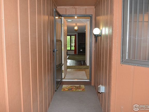 4th image of 1100 N Taft Ave #7