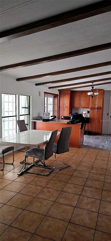 3 bed, 2.5 bath, 3340 sqft, $3,650 — Photo 4