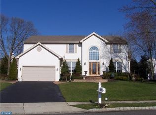 610 Atlanta Ct, Williamstown, NJ 08094