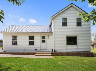 6824 Bunker Hill Rd, Greenleaf, WI 54126