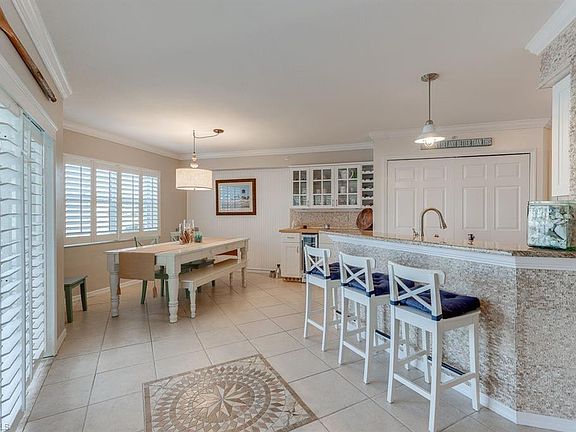 2nd image of 25746 Lake Amelia Way Unit 103