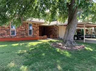 928 Cooper Ln, Yukon, OK 73099