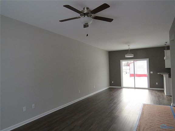 3rd image of 6569 Wesley Dr