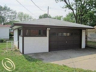 4th image of 29425 Milton Ave