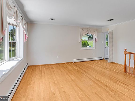 5th image of 2118 Culpeper Dr