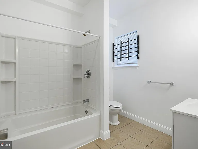 1940 N Gratz St #1 — Photo 9