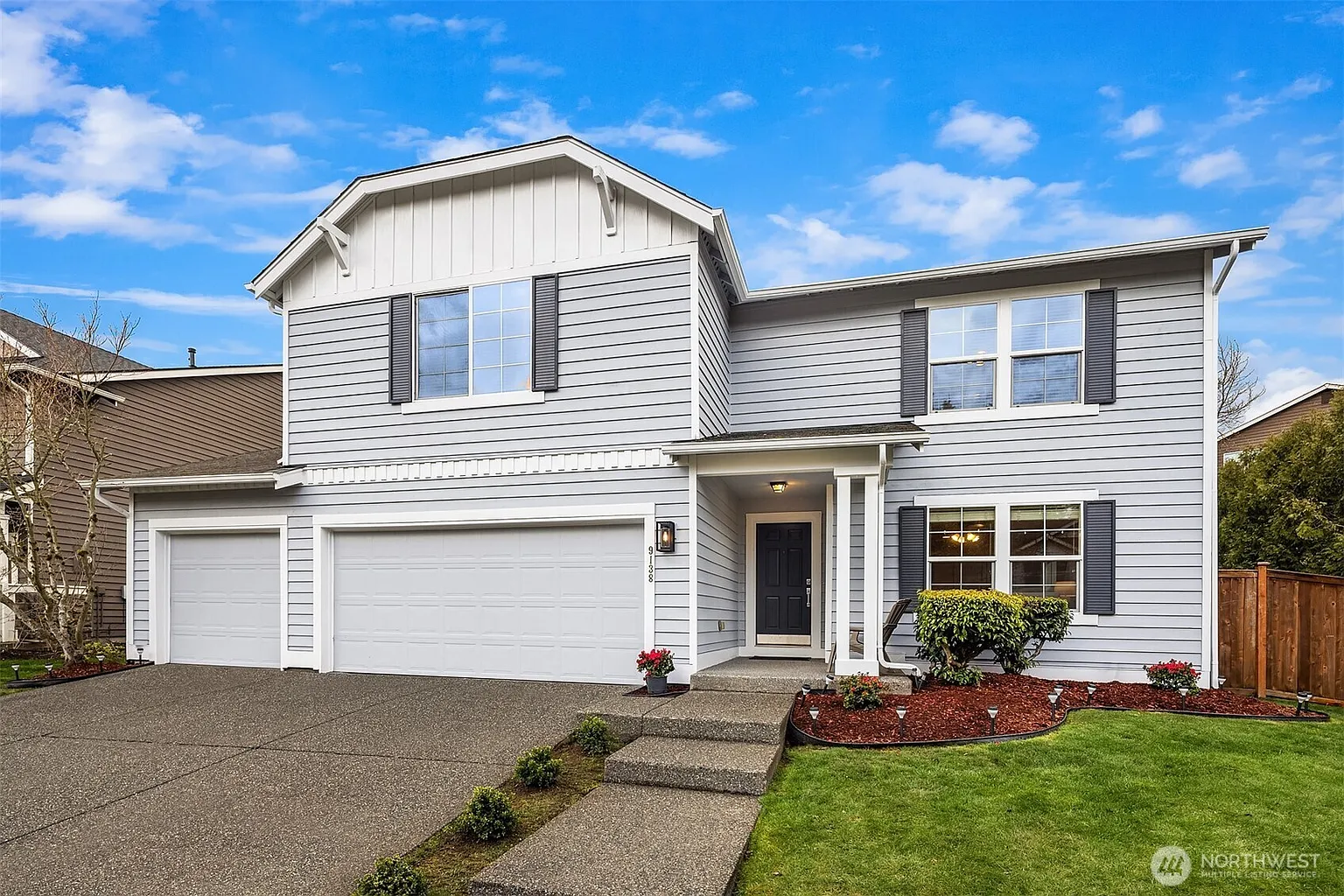 9138 225TH Way NE photo 1