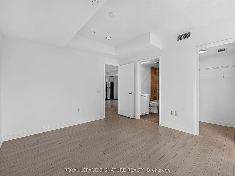 4010 Eglinton Ave W #1021 — Photo 10