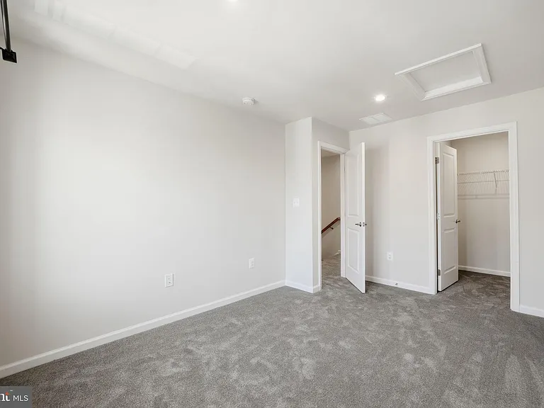 8718 Stevenson Ln — Photo 20