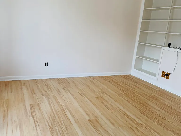 19 Pleasantview Ave #PENTHOUSE — Photo 2