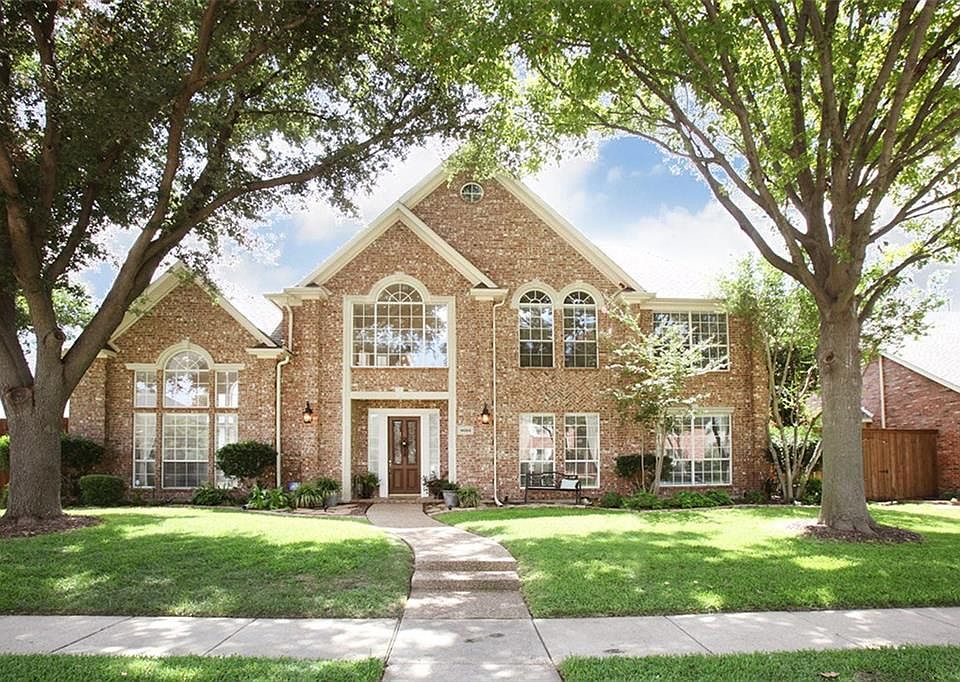 1st image of 4664 Old Pond Dr
