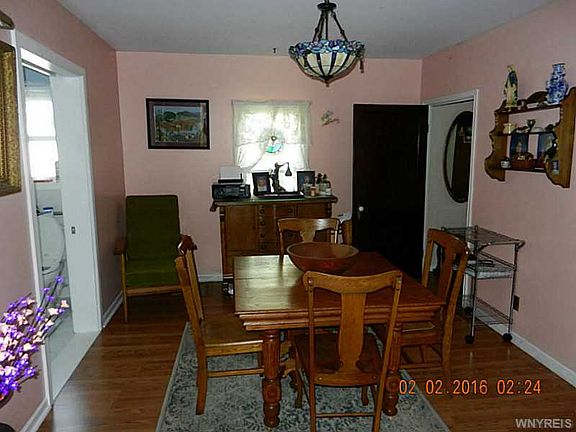 5th image of 46 Sickmon Ave