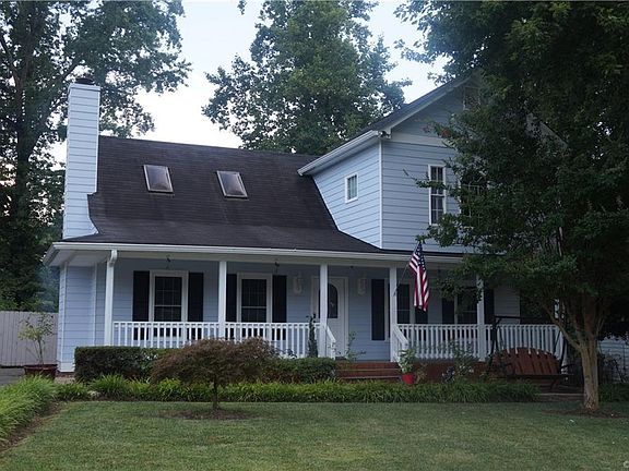 3rd image of 8403 Morelock Ct