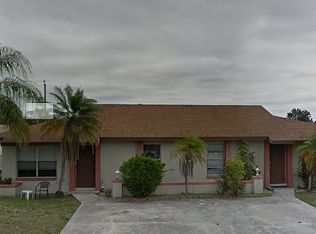 511 SE 5th Pl, Cape Coral, FL 33990
