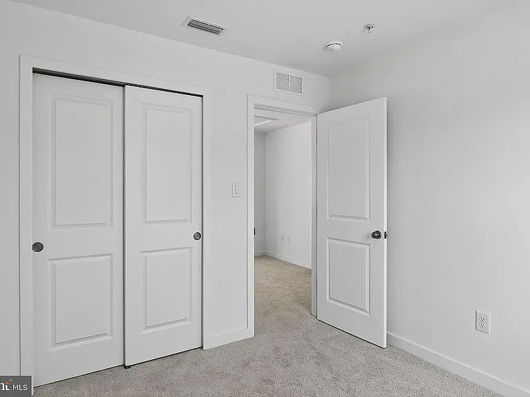 236 Clement Loop — Photo 24
