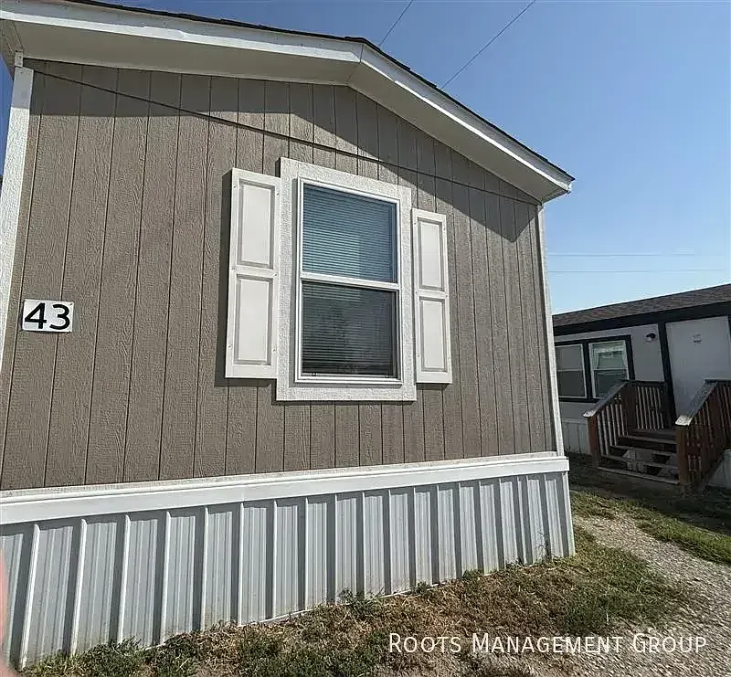 2 Bed 2 Bath Home Available for Lease at Colonial Gardens KS - Apply Now! — Photo 1