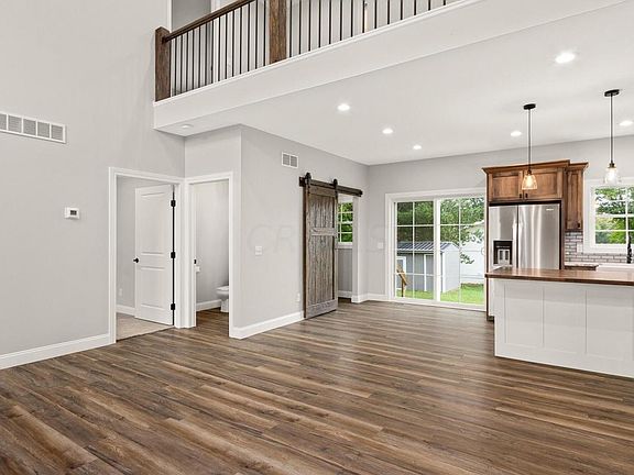 5th image of 1447 Virginia Ln