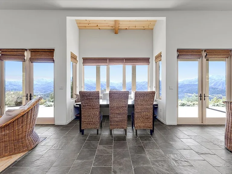 38 Asoleado Dr — Photo 20