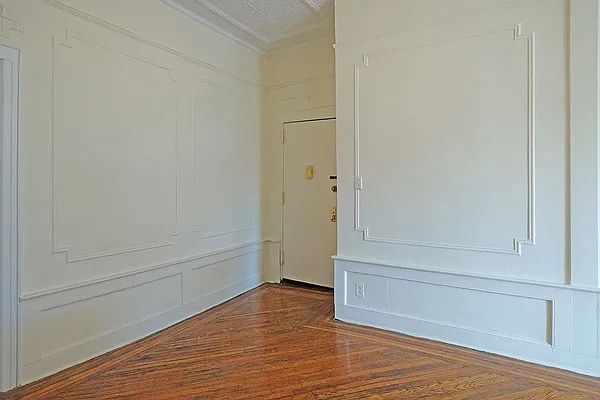 Rented by CG Realty | media 22