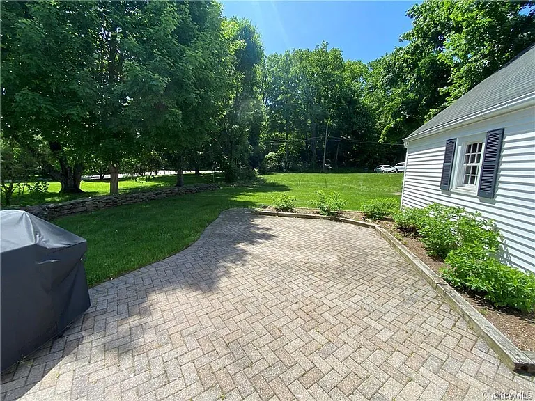17 Harriman Ave #B — Photo 22