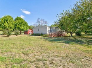 2308 Woodard Ave, Cleburne, TX 76033