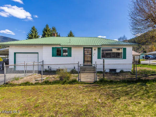 203 S 1st St, Osburn, ID 83849