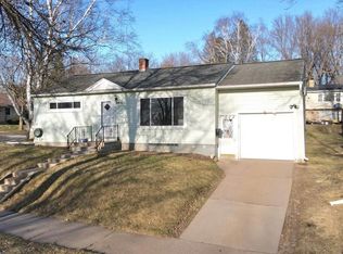 2415 N 8th St, Wausau, WI 54403