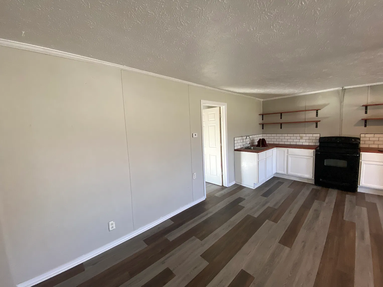 1 bed, 765 sqft, $800 — Photo 3