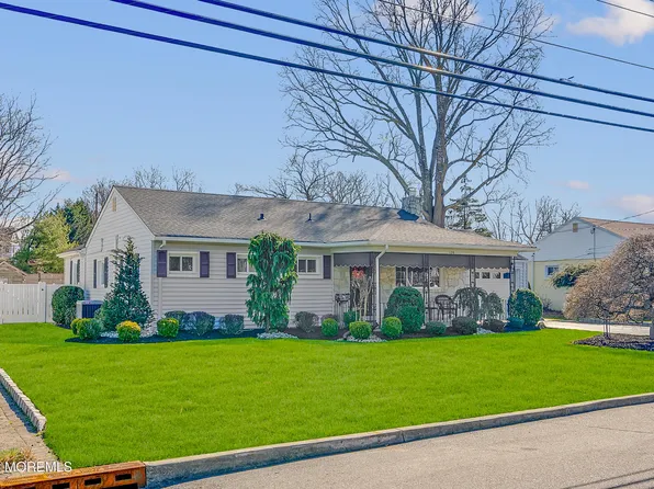 126 Beechwood Avenue, West Long Branch, NJ 07764