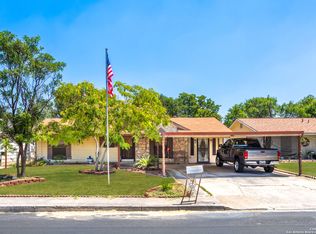 238 E Baetz Blvd, San Antonio, TX 78221