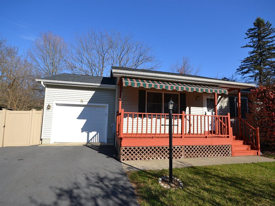 1st image of 12 Kidder Ln