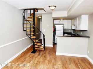 422 E 11th St APT 11, Bloomington, IN 47408