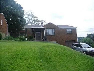 2737 Cedric Ave photo 1