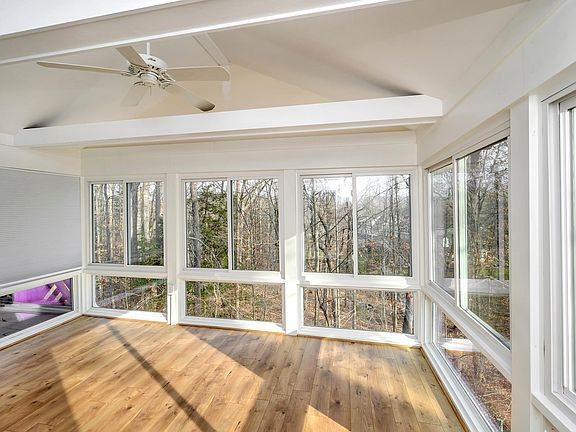 2nd image of 1401 Corbin Hall Ln