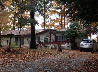 3298 Ecker Rd, Petoskey, MI 49770