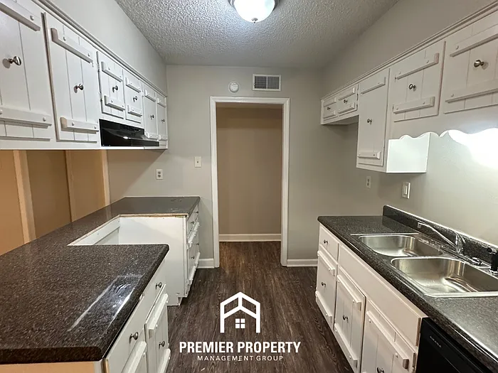 6467 Llano Ave — Photo 7