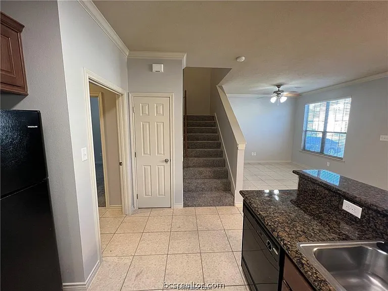 150 Forest Dr — Photo 6