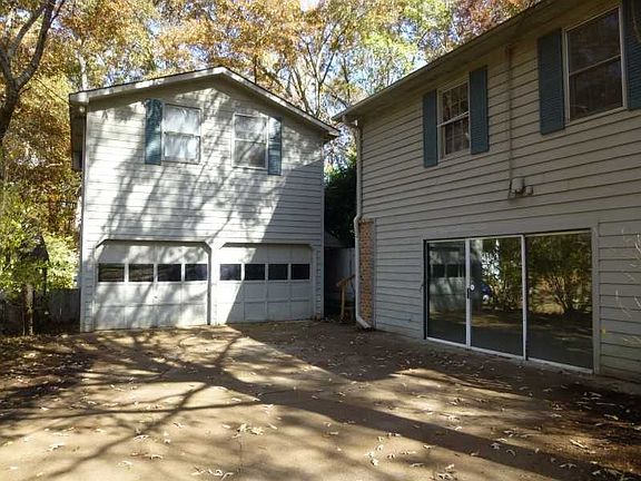 4th image of 316 Creekbend Dr