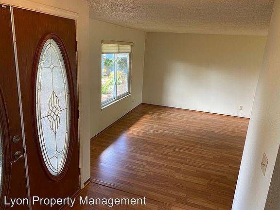 5th image of 3709 Scottsboro Dr