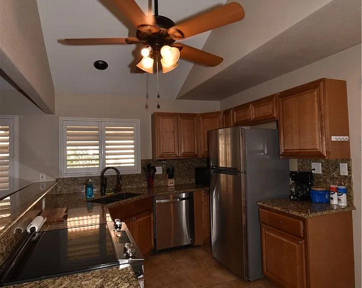 267 Westwind Rd — Photo 6