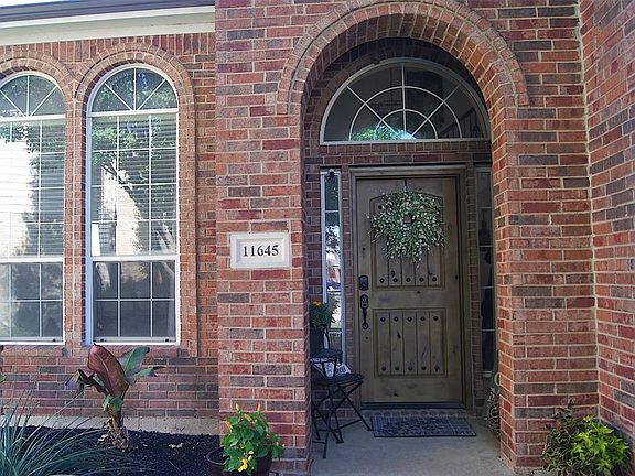 2nd image of 11645 Maddie Ave