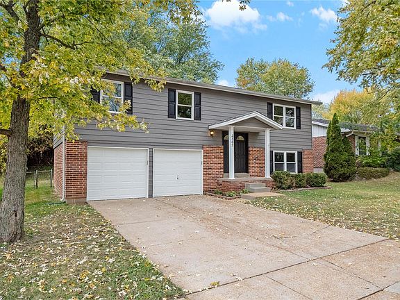 3rd image of 2367 Millvalley Dr