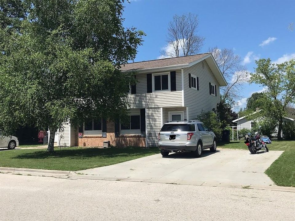 1st image of 240 Shelly Dr