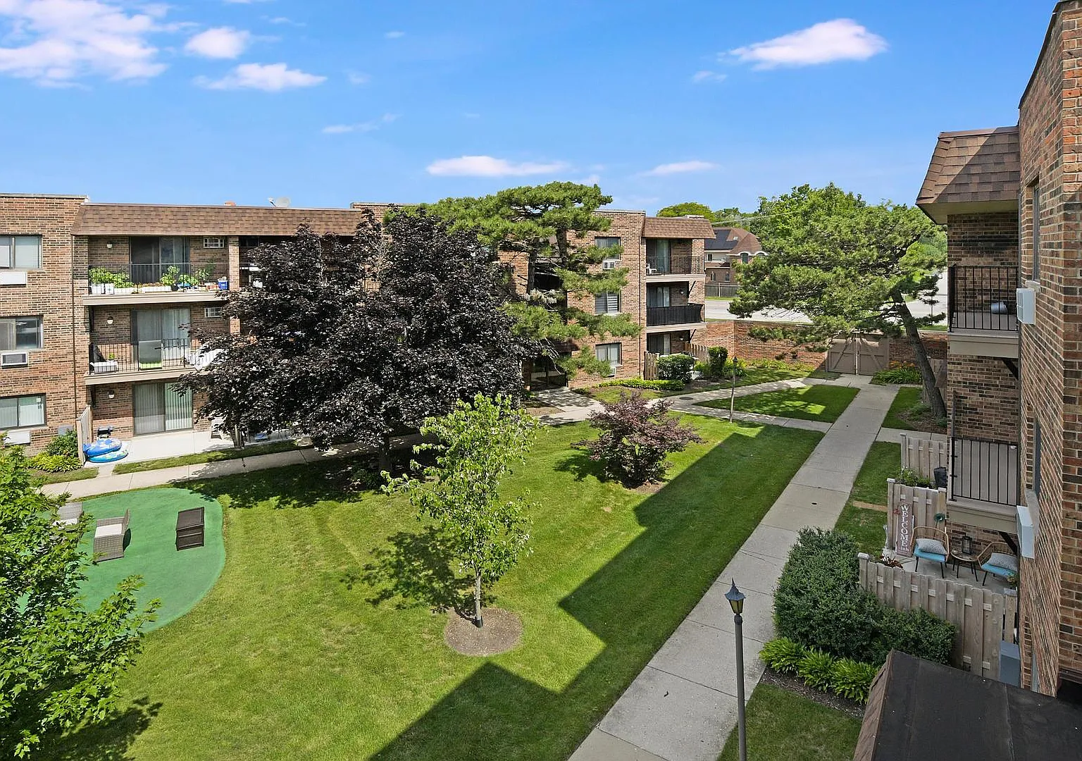 1 bed, 780 sqft, $1,400 — Photo 3