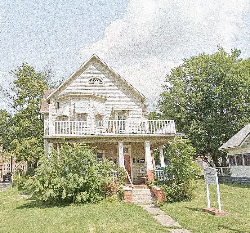 1 bed, 400 sqft, $900 — Photo 1