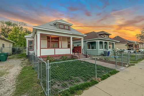 2849 Lincoln Ave Photo 1