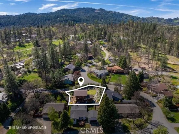 181 Hanover St, Weaverville, CA 96093
