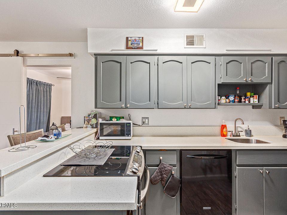 1st image of 3119 W COCHISE Drive #108