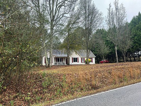 2nd image of 1367 Fairview Rd