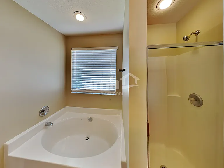 14716 Castletown House Dr — Photo 14